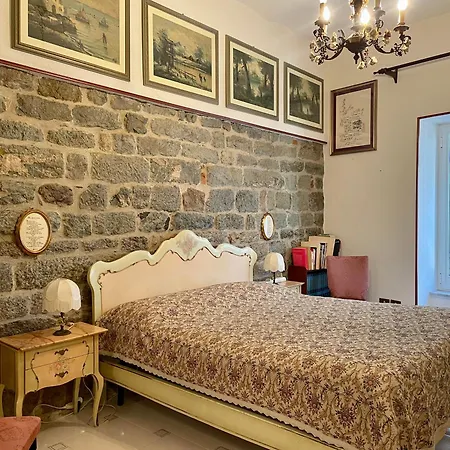 Апартаменты 150 Meters From The Sea Historic Center - A/c *