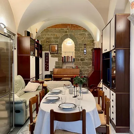 150 Meters From The Sea Historic Center - A/c